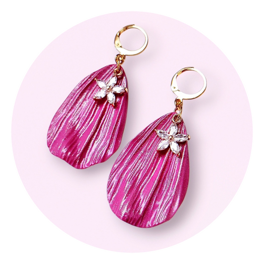 Shimmering petals, magenta