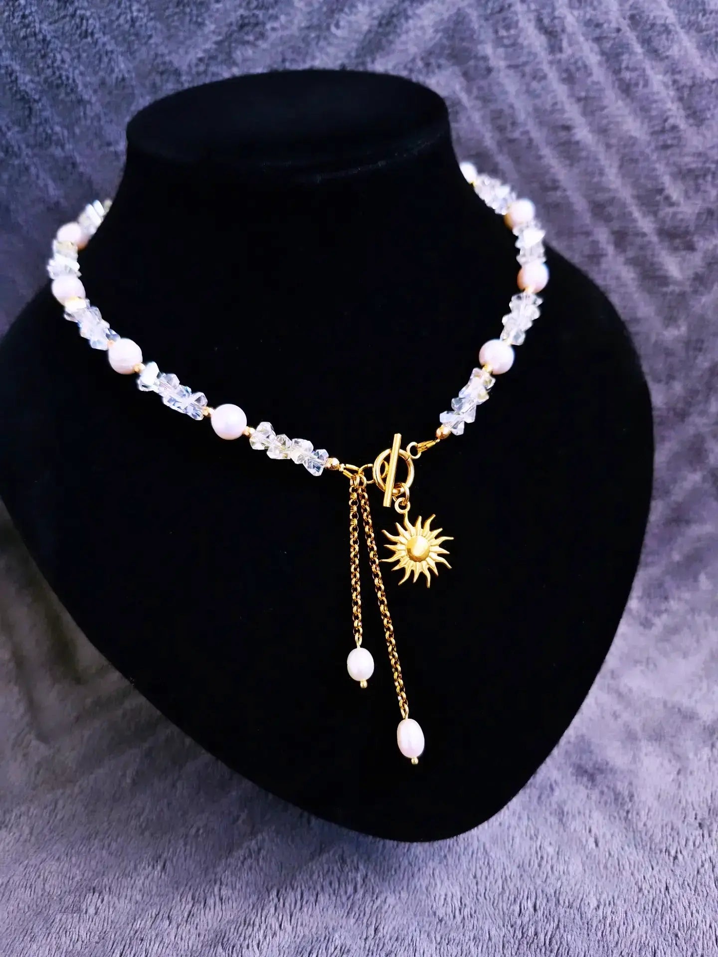Solar Divine (halsband)